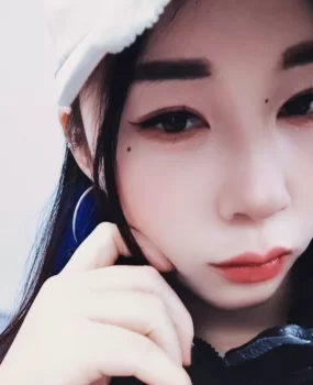 体验感非常不错的小聋女