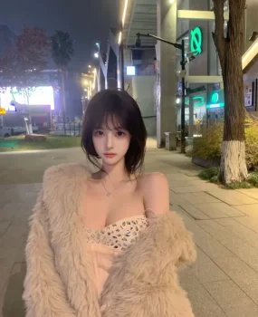 厦门粉嫩白虎一线天 中高端海选工作室