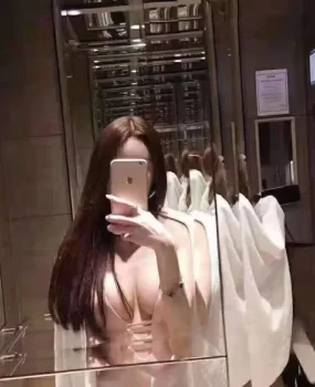 最近很火的妹妹