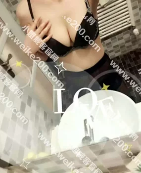 肤白胸美的性感女人分享给兰州LY