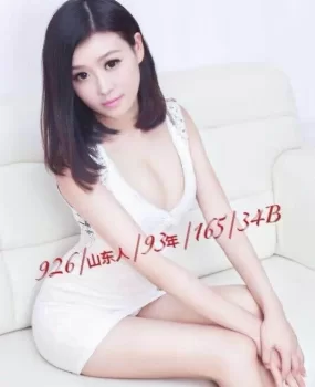 西部会所的926长相真挺不错的。