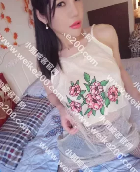 夜会雅雅小可爱，胸大风骚