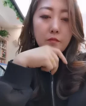 美少妇，泄火