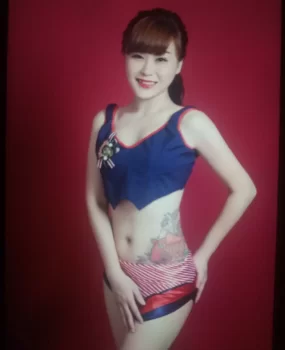 很热爱生活的良家兼职，甜甜的笑容温暖你的心，两颗小虎牙女友般的感觉