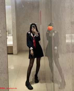 三飞内射两母女