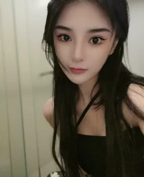 纯真嫩妹乳奶水多极品