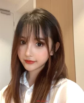 福建厦门极品兼职小骚女，身材爆灯屁股很翘，服务走心 放得开