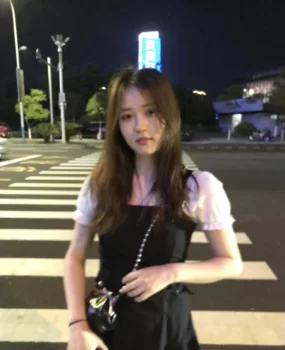 武昌会吸会夹的妹妹